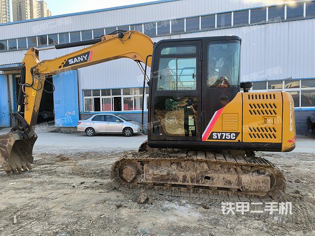 三一重工SY75C挖掘机