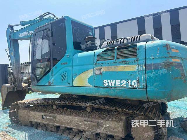 山河智能SWE210挖掘机