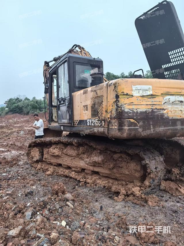 驾驶室整体（整机外观）