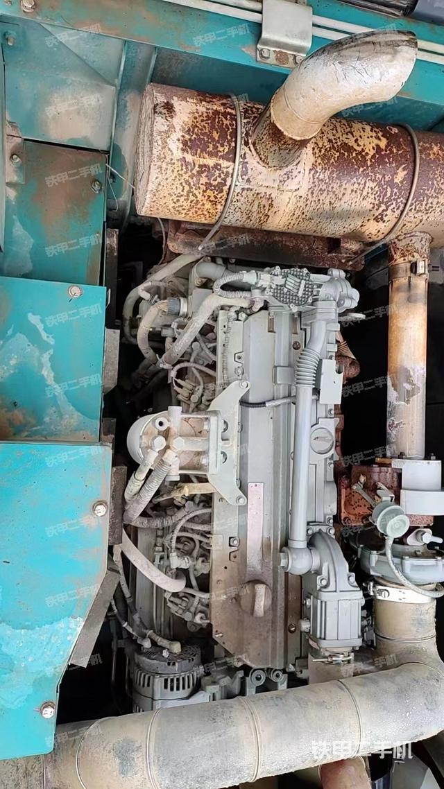 发动机整体俯视（整机外观）