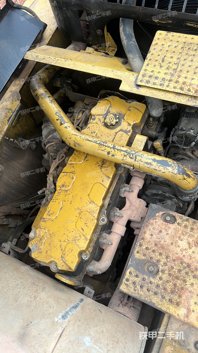 发动机整体俯视（整机外观）