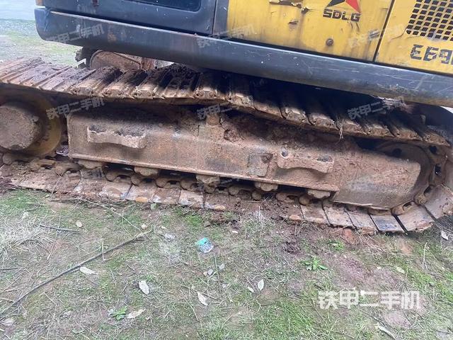 单侧履带整体（整机外观）