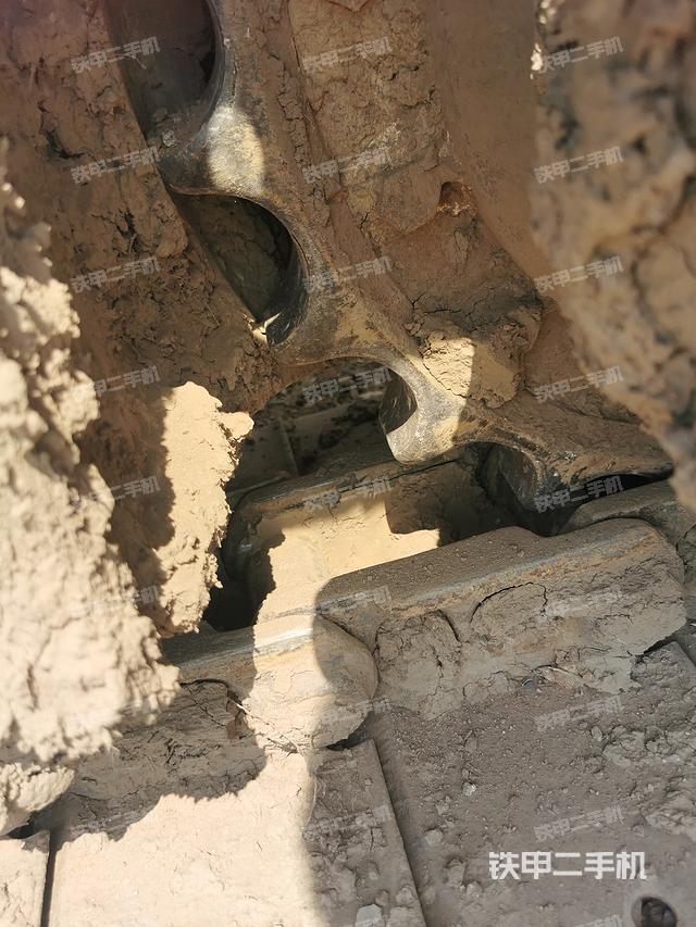 单侧履带整体（整机外观）