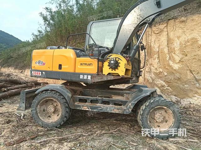 单侧履带整体（整机外观）