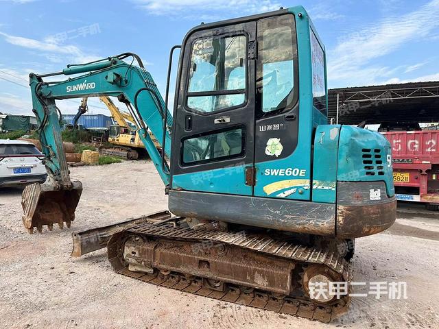 左后45（整机外观）