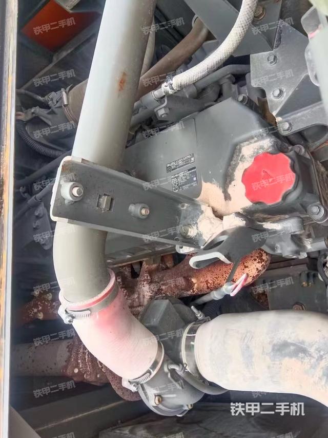 发动机整体俯视（整机外观）