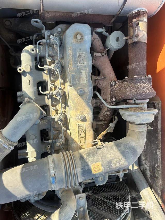 发动机整体俯视（整机外观）