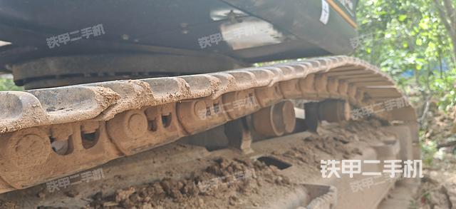 单侧履带整体（整机外观）