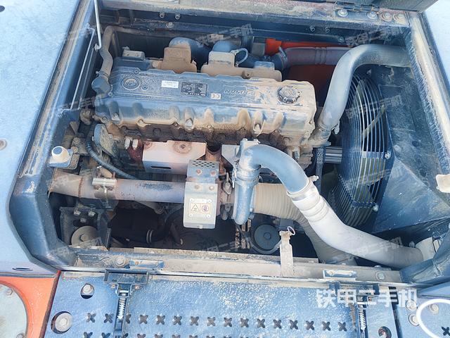 发动机整体俯视（整机外观）