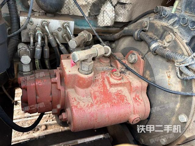 液压泵室（大件舱室）