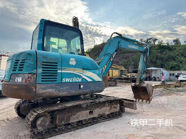 右后45（整机外观）