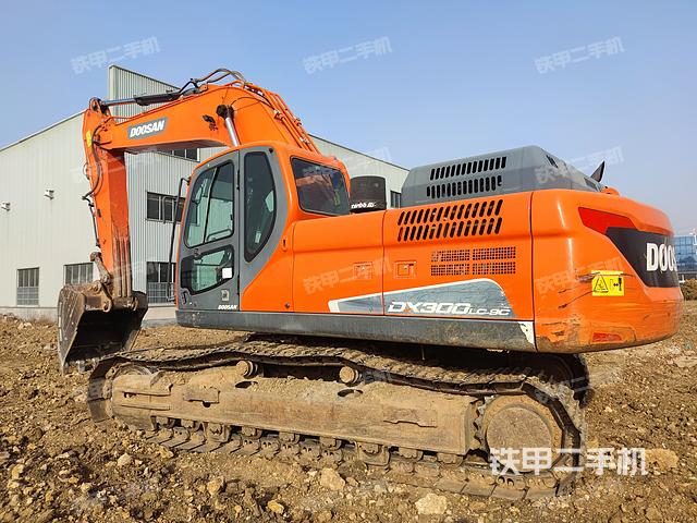 整机右后45°（整机外观）