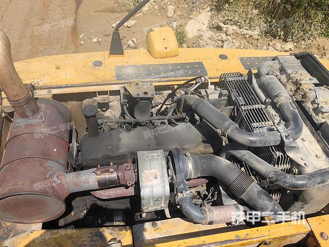 发动机整体俯视（整机外观）