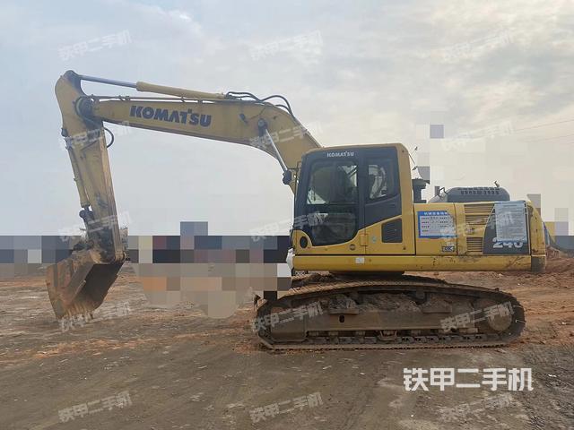 小松PC200-8M0挖掘机