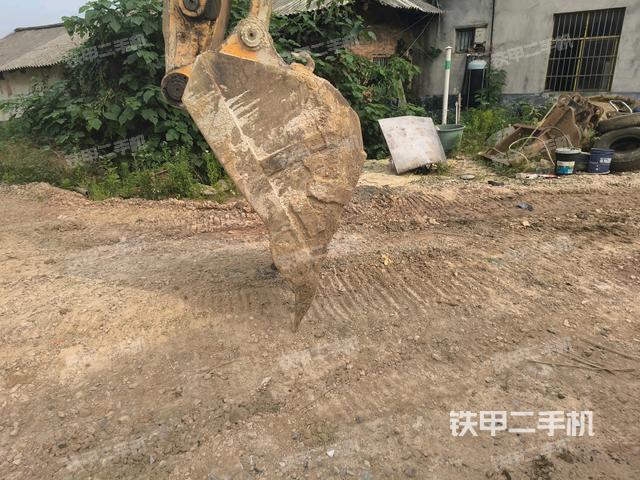 鏟斗45度（工作和回轉(zhuǎn)裝置）