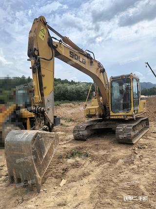 福州山东临工E6150F挖掘机实拍图片