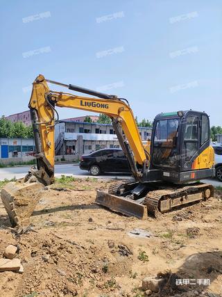 贺州柳工CLG906E挖掘机实拍图片