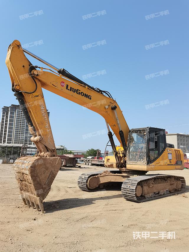 柳工CLG926E挖掘机