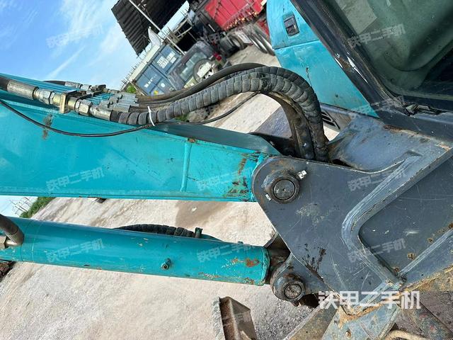 大臂根部 斜（工作和回转装置）