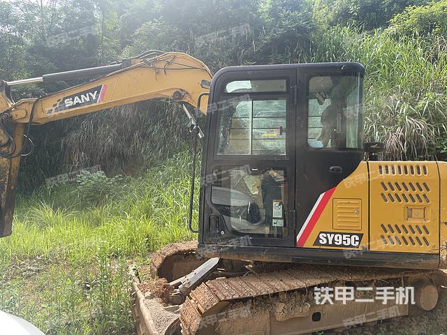 三一重工SY75C挖掘机
