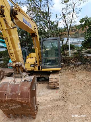 潮州小松PC70-8挖掘机实拍图片