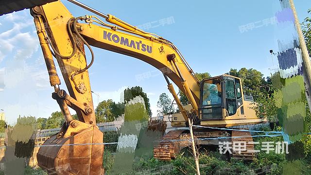 小松PC360-8M0挖掘机
