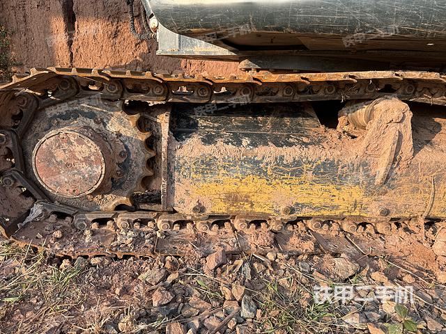 单侧履带整体（整机外观）