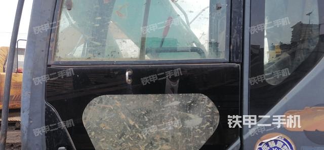 驾驶室整体（整机外观）