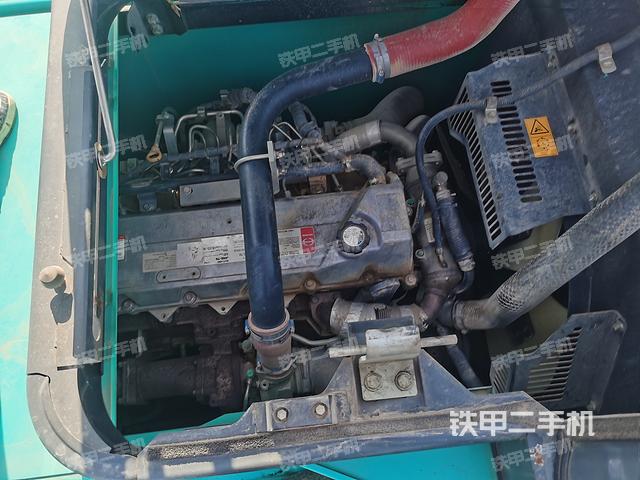 发动机整体俯视（整机外观）