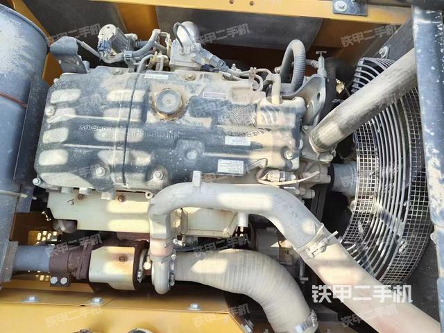 发动机整体俯视（整机外观）