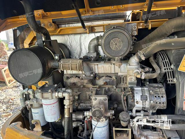 发动机整体俯视（整机外观）