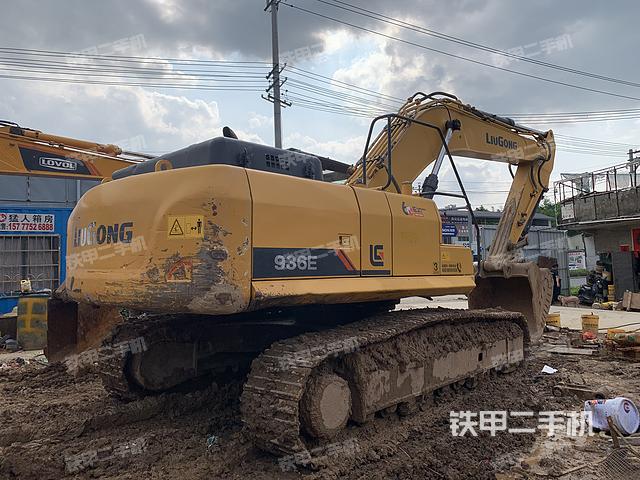 整机右后45°（整机外观）