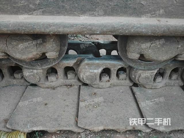 单侧履带整体（整机外观）