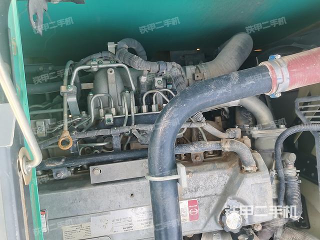 驾驶室整体（整机外观）