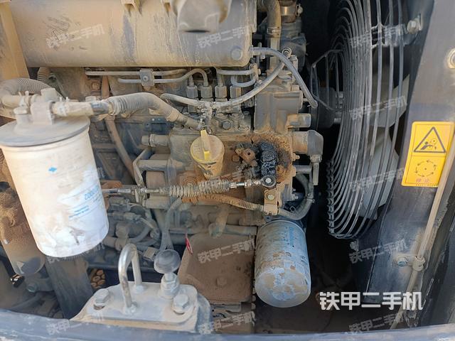 发动机整体俯视（整机外观）