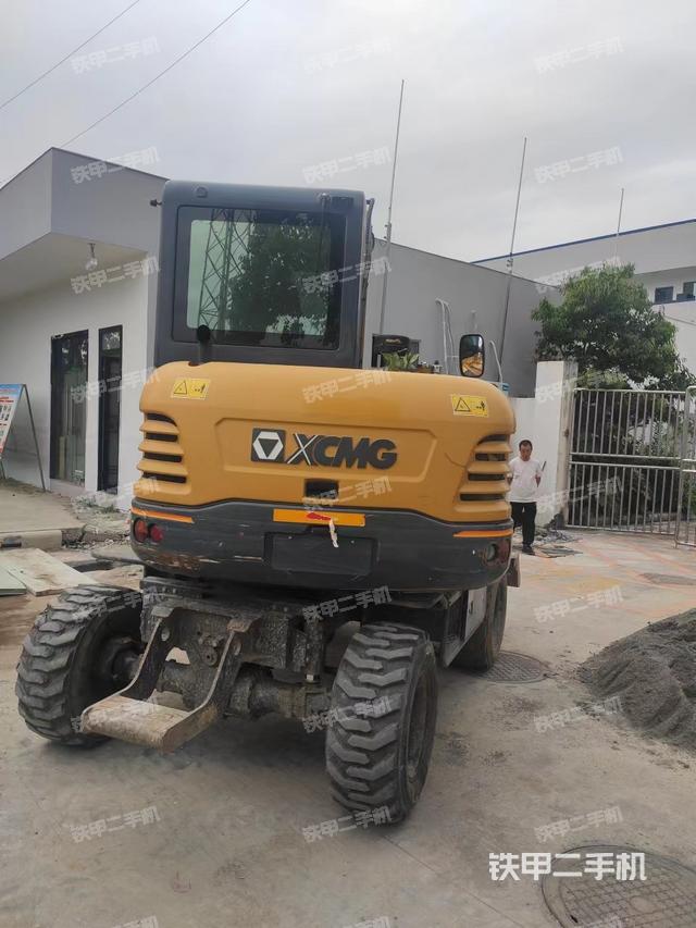 整机右后45°（整机外观）