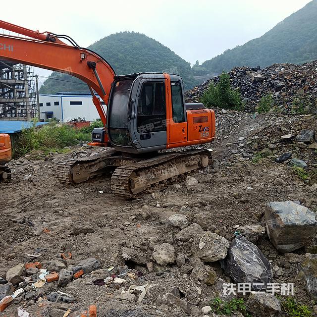 日立ZX120挖掘机