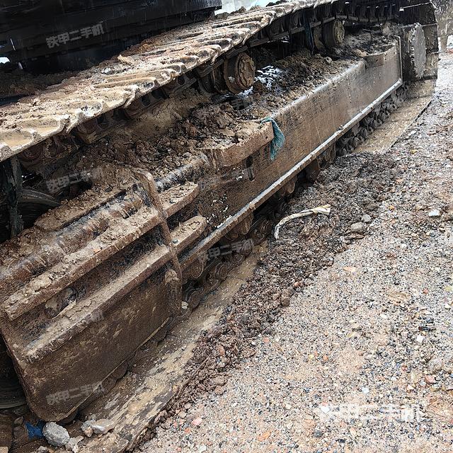 单侧履带整体（整机外观）