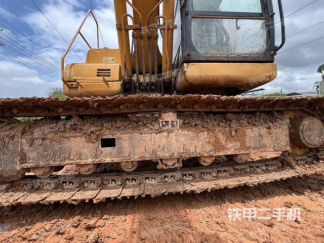 单侧履带整体（整机外观）