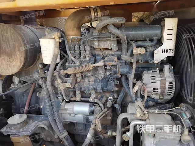 发动机整体俯视（整机外观）