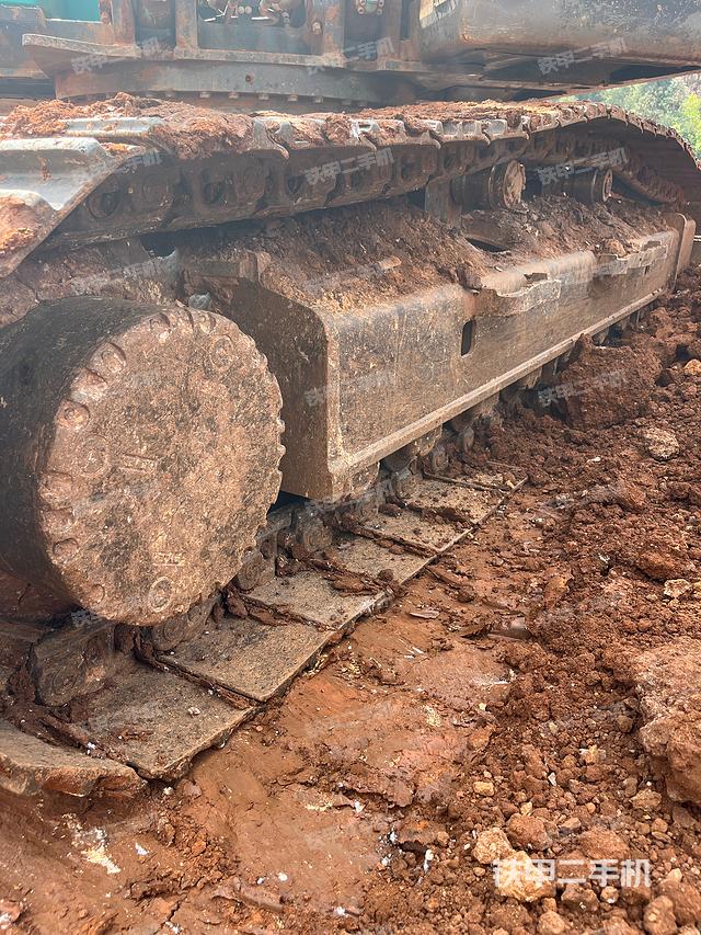 单侧履带整体（整机外观）