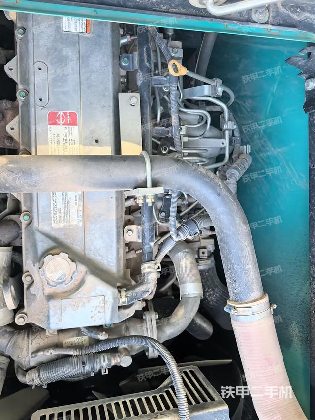 发动机整体俯视（整机外观）