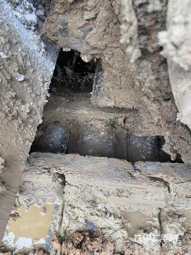 单侧履带整体（整机外观）