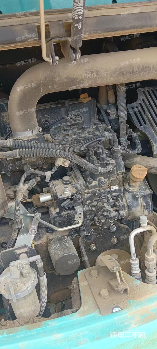 发动机整体俯视（整机外观）