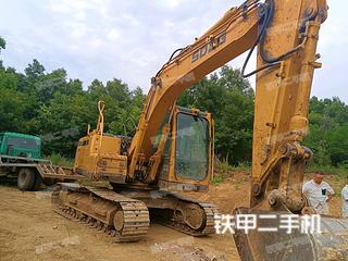 广州山东临工E6135F挖掘机实拍图片