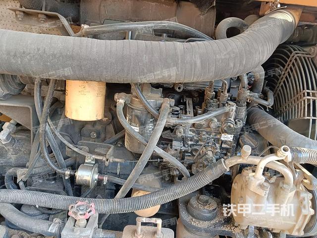 發(fā)動機室(上車部件) 發(fā)動機室(上車部件)