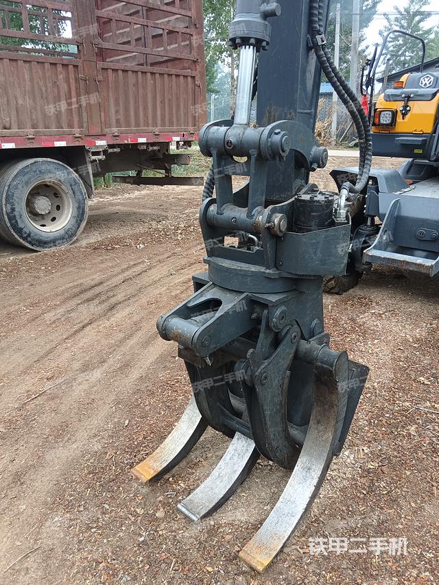 单侧履带整体（整机外观）