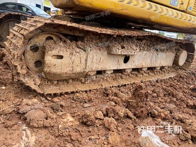 单侧履带整体（整机外观）