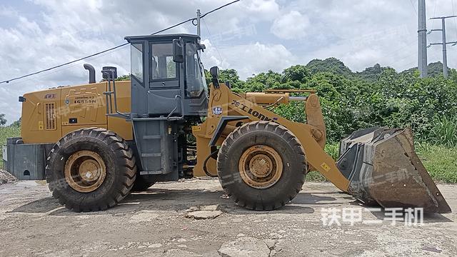 整机右后45°（整机外观及大件）