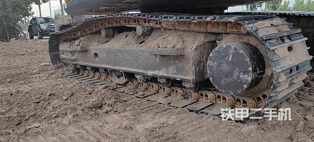 单侧履带整体（整机外观）